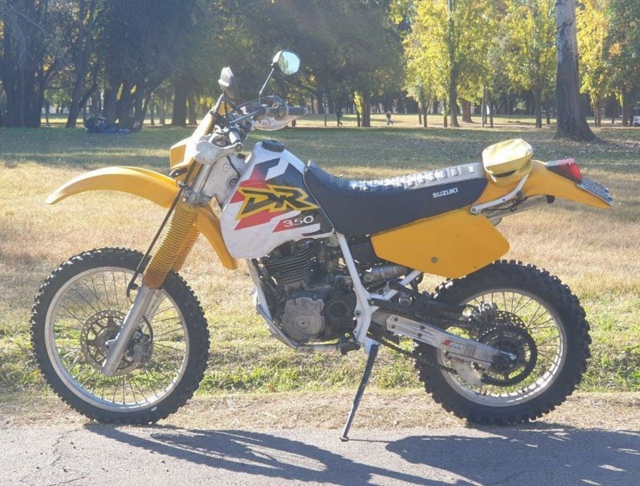 Suzuki DR Usada en Mendoza, deRuedas
