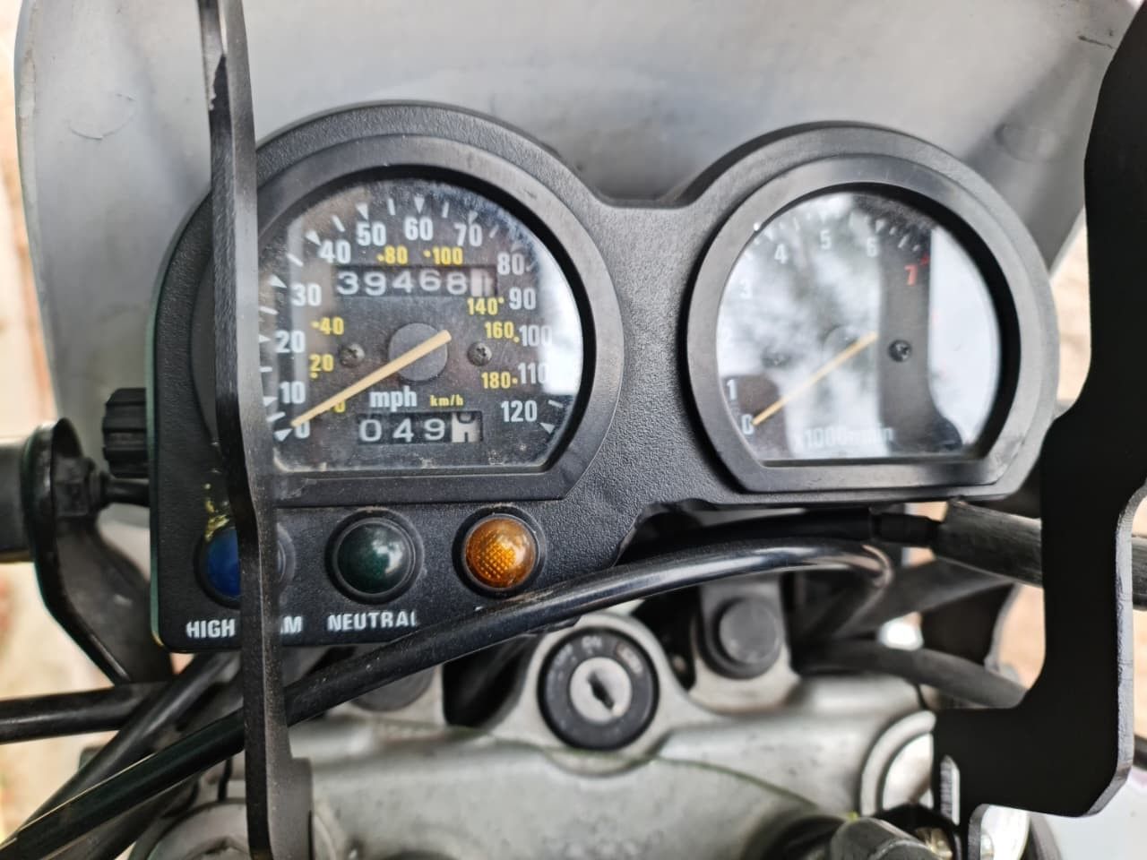 Suzuki DR Usada en Mendoza, deRuedas