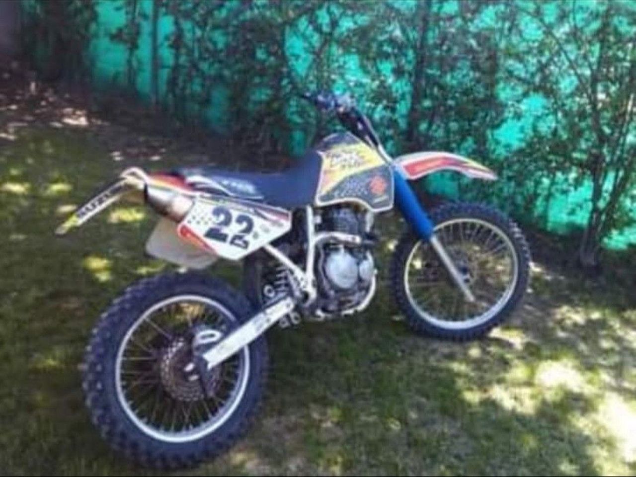 Suzuki DR Usada en Mendoza, deRuedas