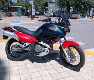 Suzuki DR Usada en Mendoza
