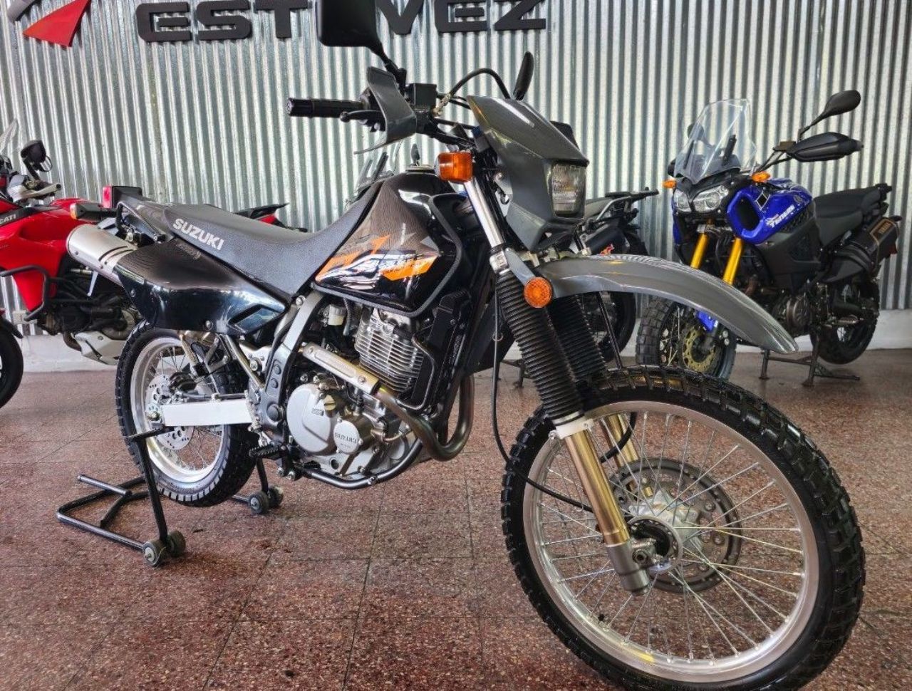 Suzuki DR Nueva Financiado en Mendoza, deRuedas