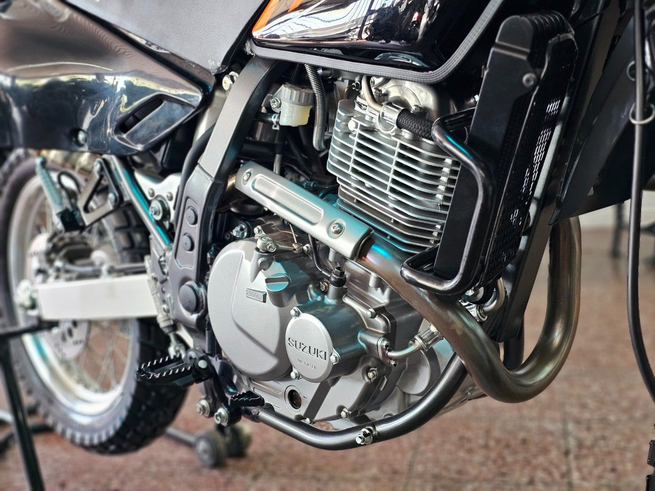 Suzuki DR Nueva Financiado en Mendoza, deRuedas