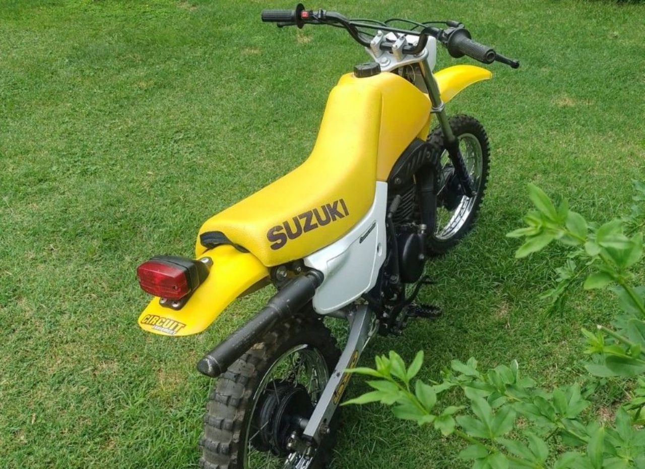 Suzuki DS Usada en Mendoza, deRuedas