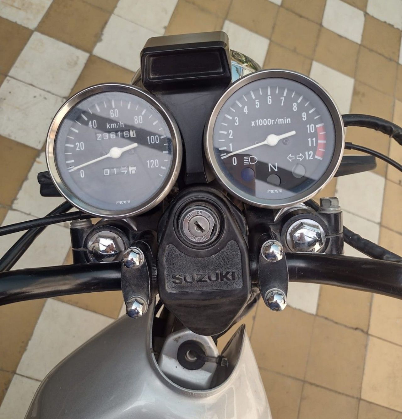 Suzuki GN Usada en Mendoza, deRuedas