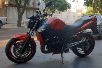 Suzuki GSR Usada en Mendoza