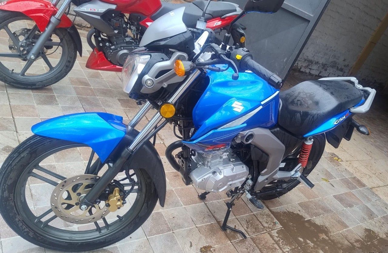 Suzuki GSX Usada en Mendoza, deRuedas