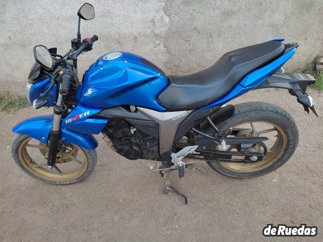 Suzuki Gixxer Usada en Córdoba, deRuedas
