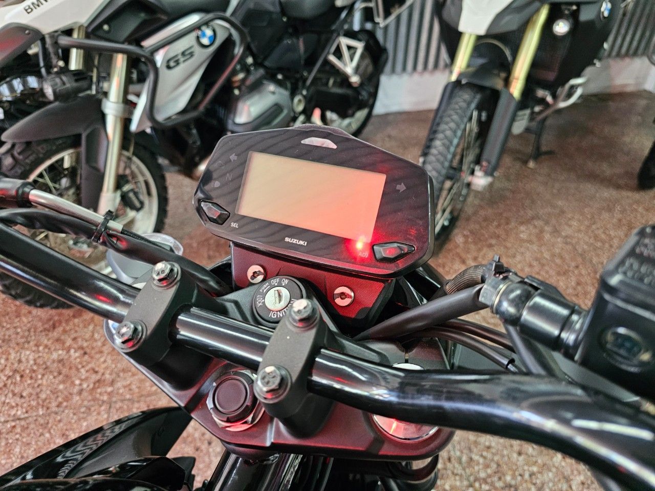 Suzuki Gixxer Nueva Financiado en Mendoza, deRuedas