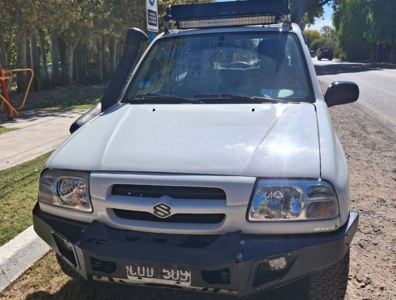 Suzuki Grand Vitara Usado en San Juan, deRuedas