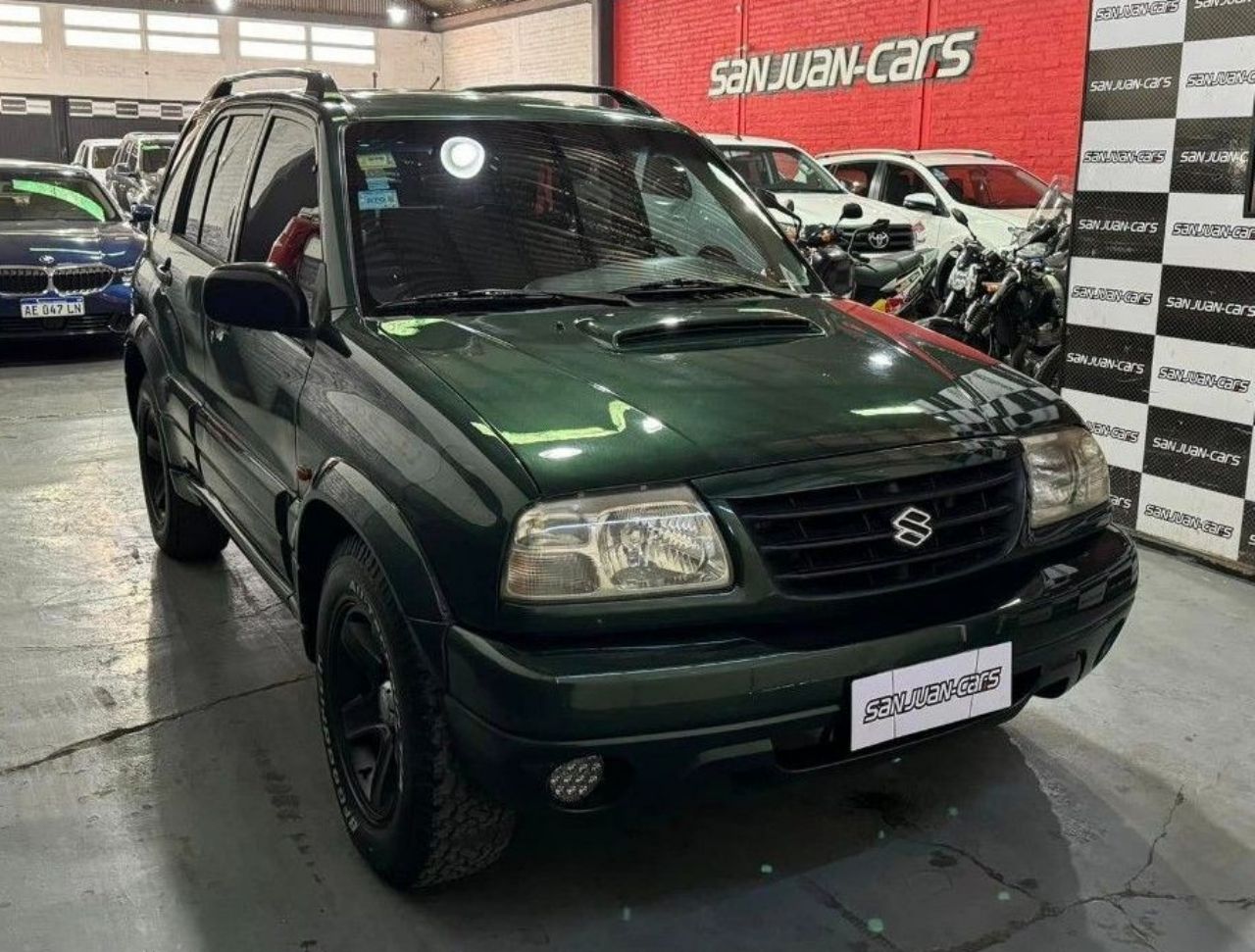 Suzuki Grand Vitara Usado en San Juan, deRuedas