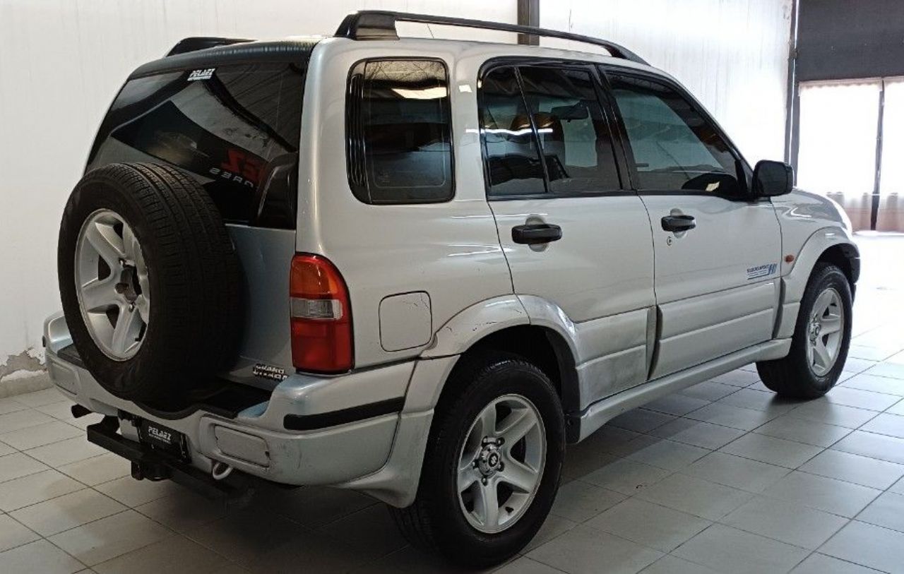 Suzuki Grand Vitara Usado en Mendoza, deRuedas