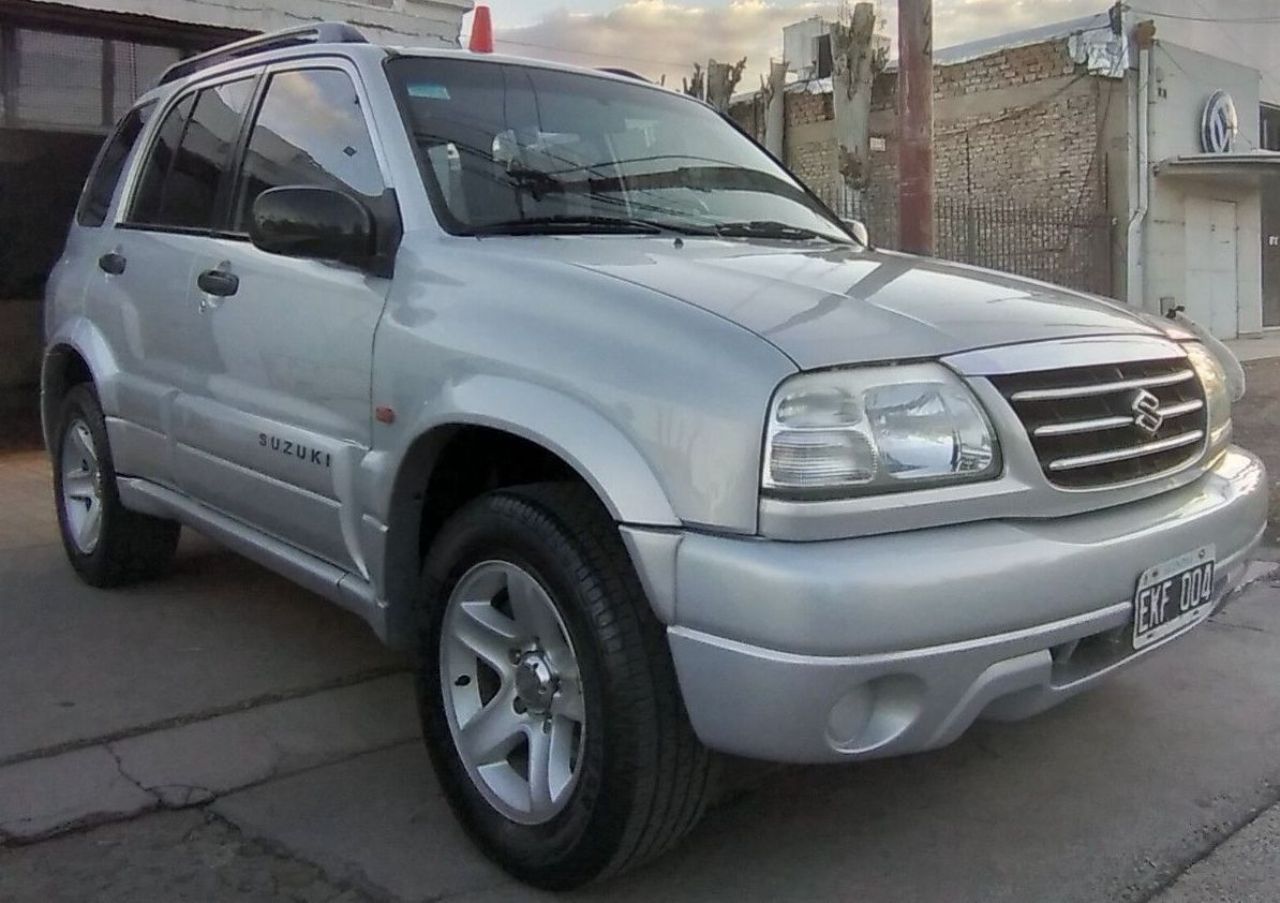 Suzuki Grand Vitara Usado en Mendoza, deRuedas