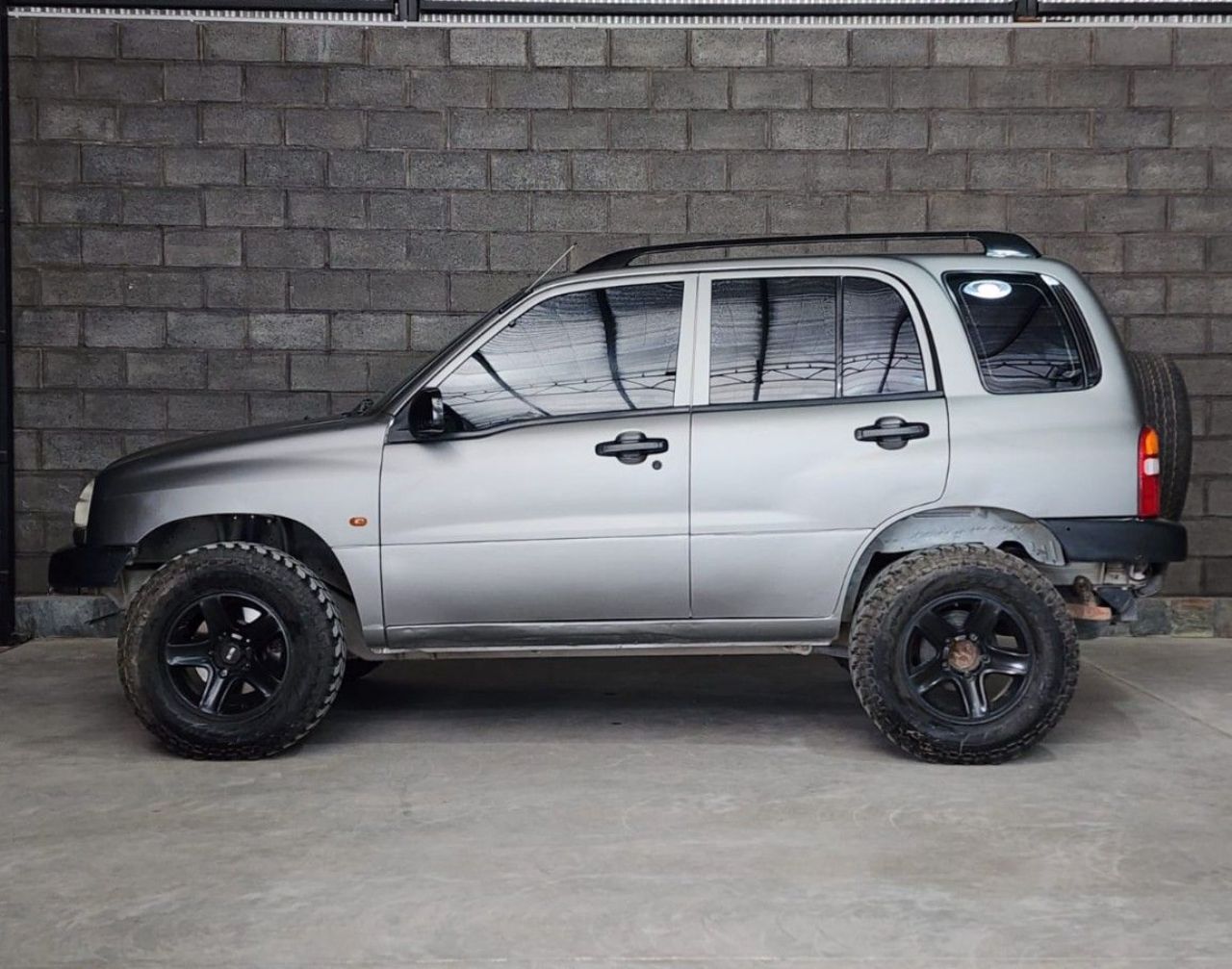 Suzuki Grand Vitara Usado en Córdoba, deRuedas