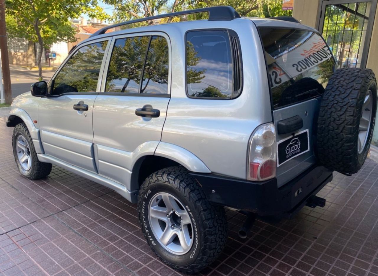 Suzuki Grand Vitara Usado en Mendoza, deRuedas