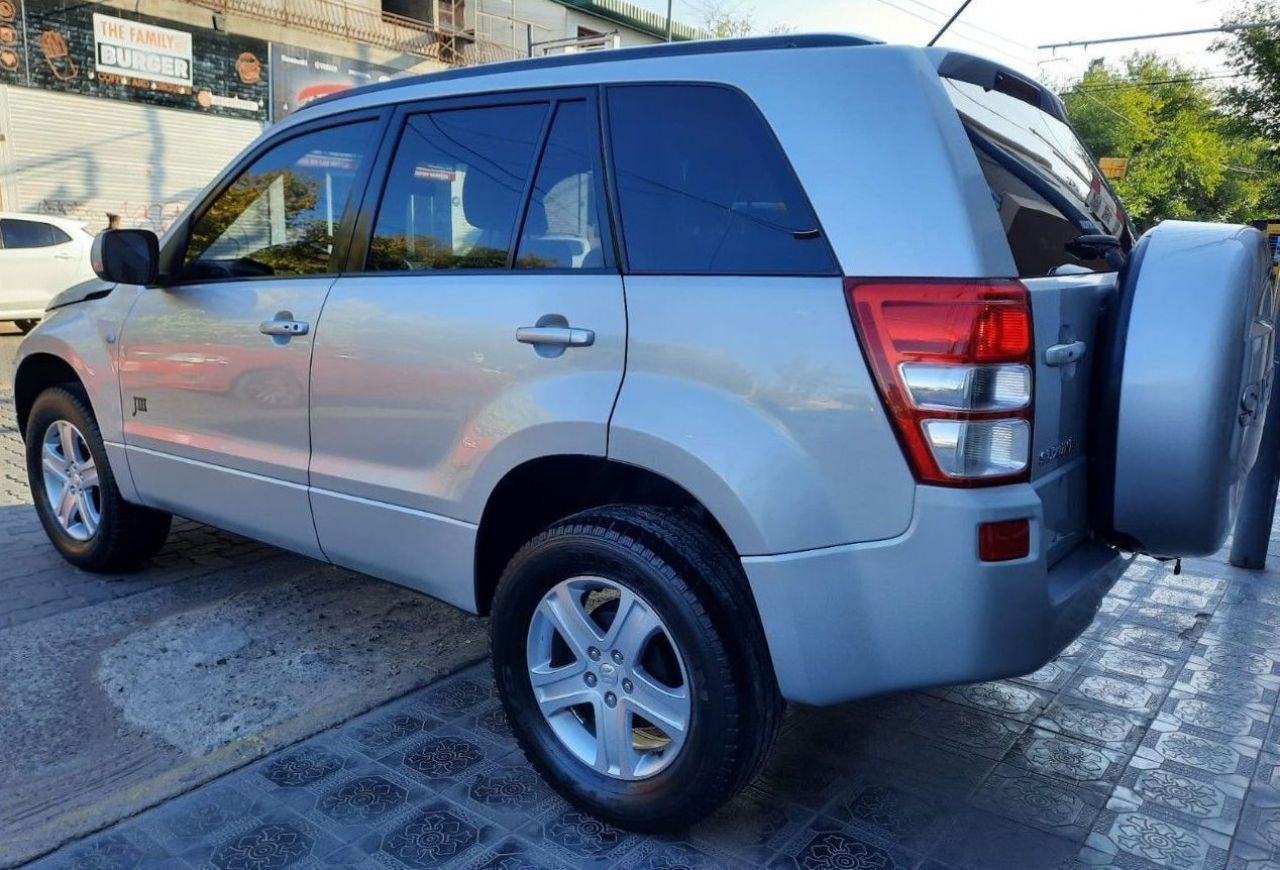 Suzuki Grand Vitara Usado en Mendoza, deRuedas