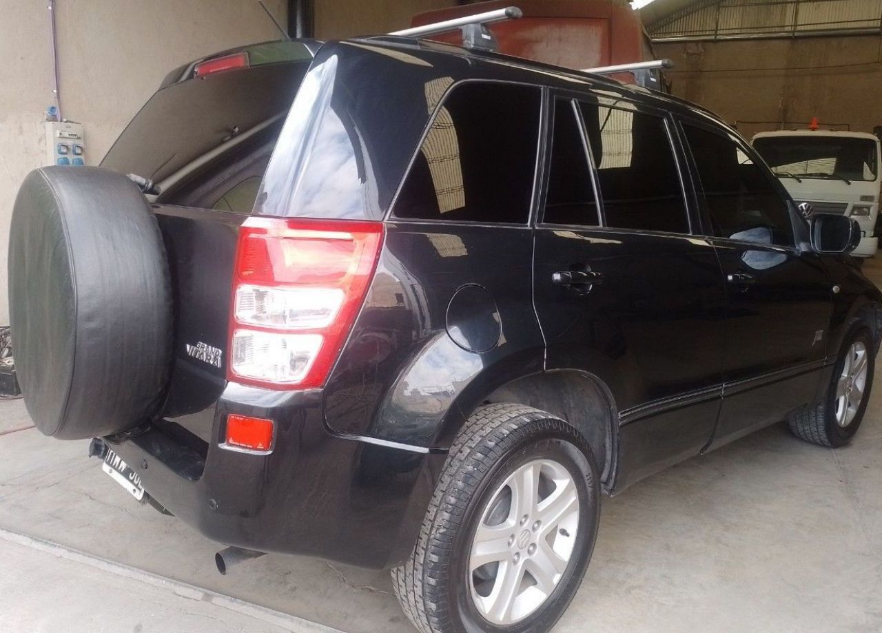Suzuki Grand Vitara Usado en Mendoza, deRuedas
