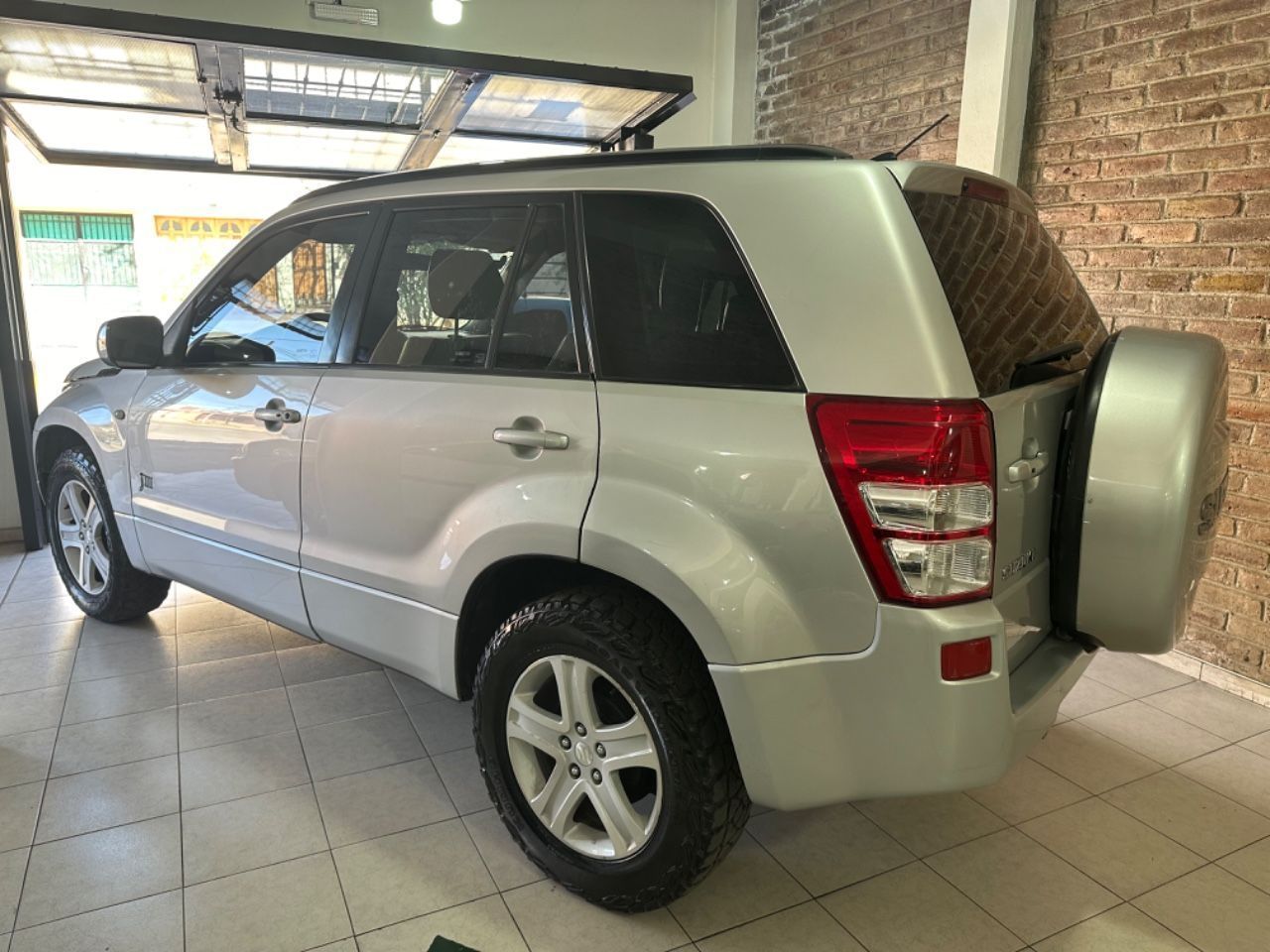 Suzuki Grand Vitara Usado en Mendoza, deRuedas