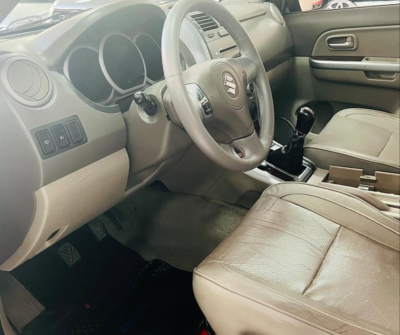 Suzuki Grand Vitara Usado en Mendoza, deRuedas