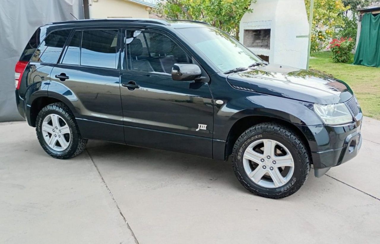 Suzuki Grand Vitara Usado en Mendoza, deRuedas