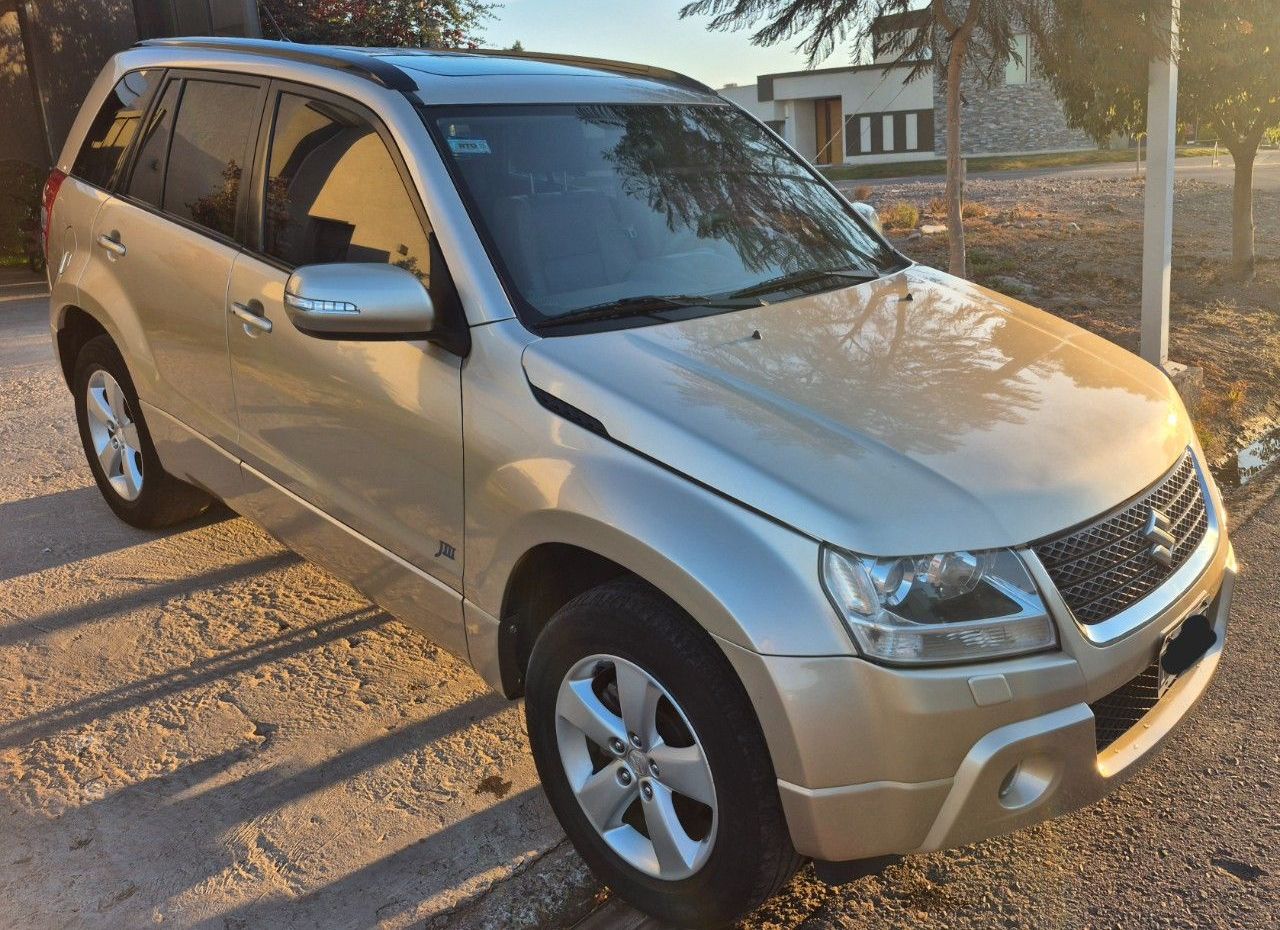 Suzuki Grand Vitara Usado en Mendoza, deRuedas