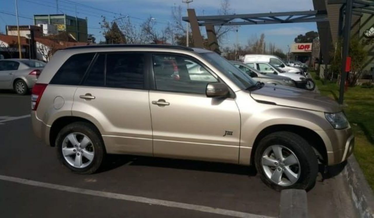 Suzuki Grand Vitara Usado en Mendoza, deRuedas