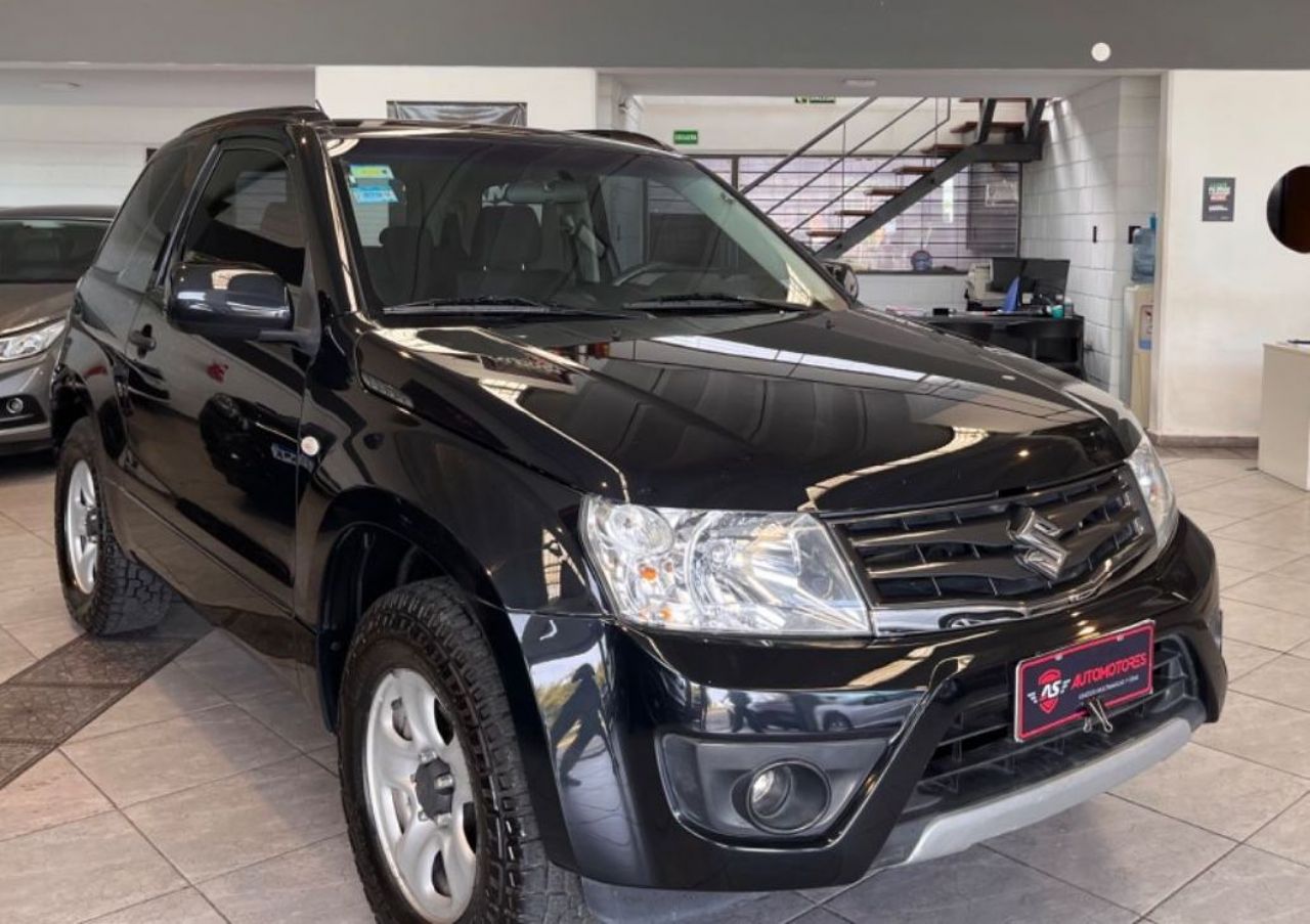 Suzuki Grand Vitara Usado en Córdoba, deRuedas