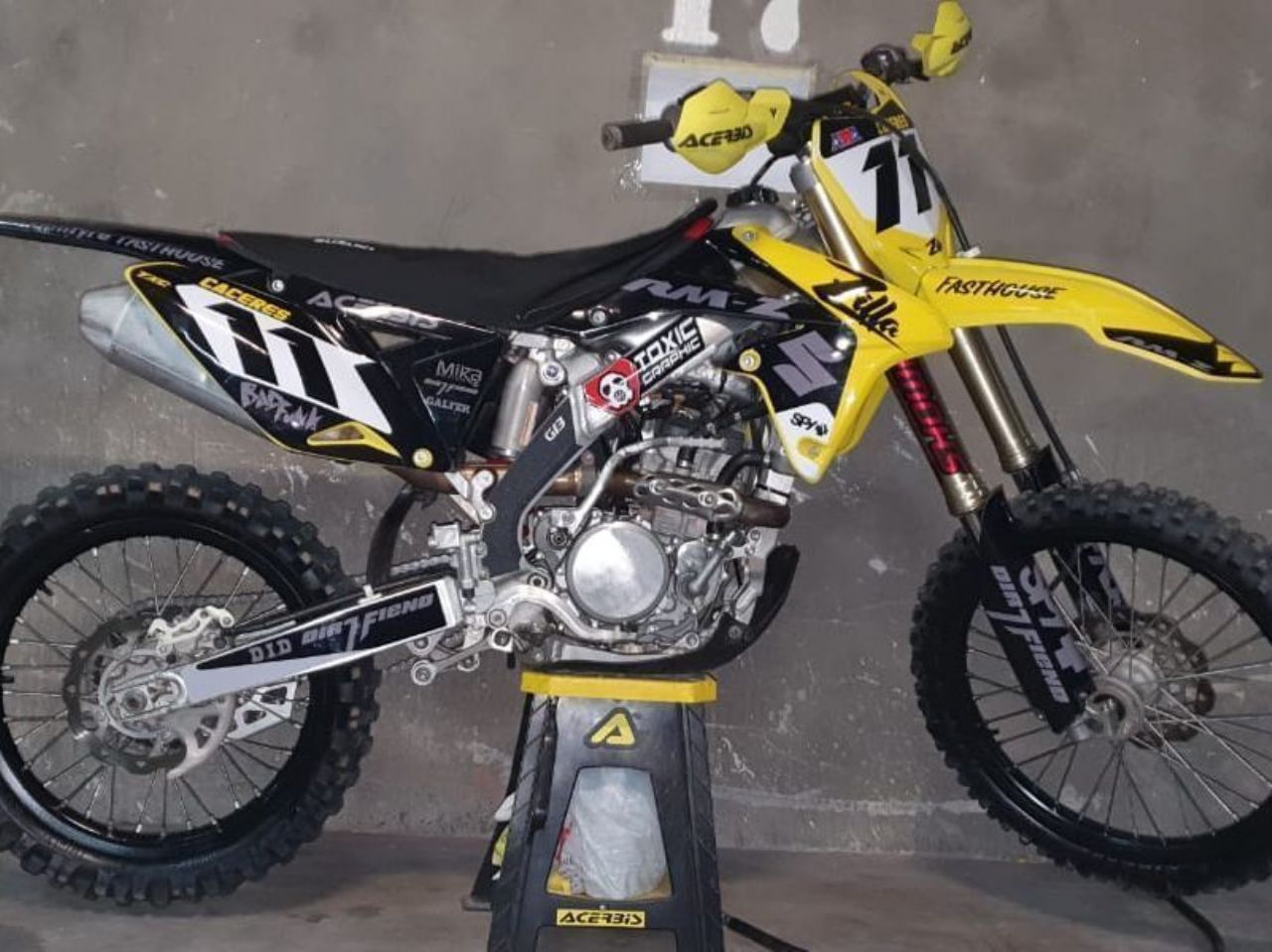 Suzuki RM-Z Usada en Mendoza, deRuedas