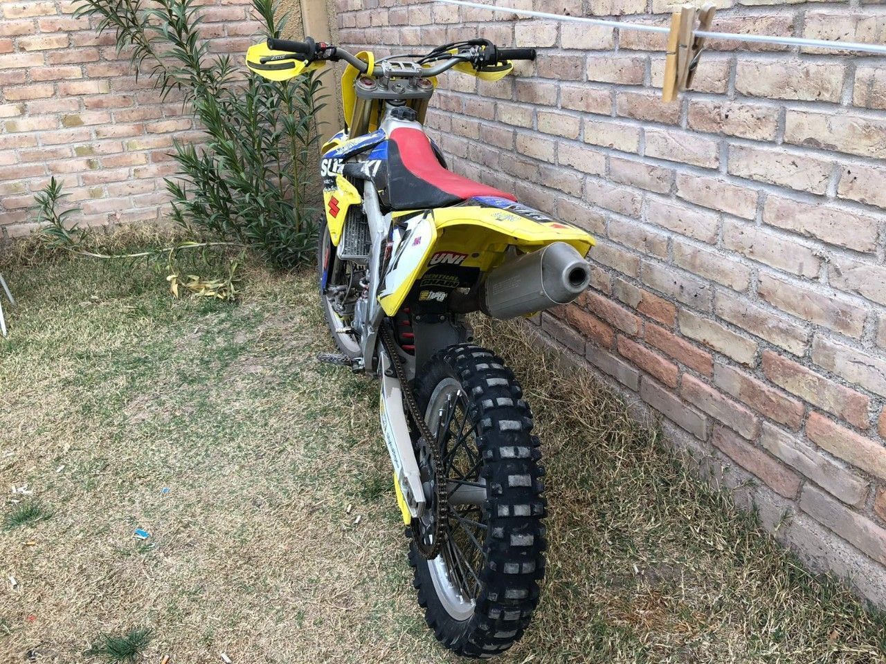 Suzuki RM-Z Usada en Mendoza, deRuedas