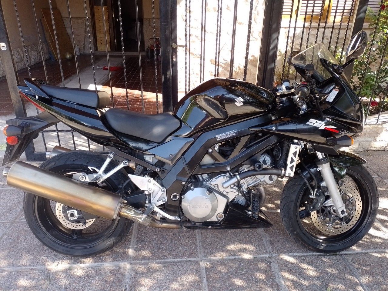 Suzuki SV Usada en Mendoza, deRuedas