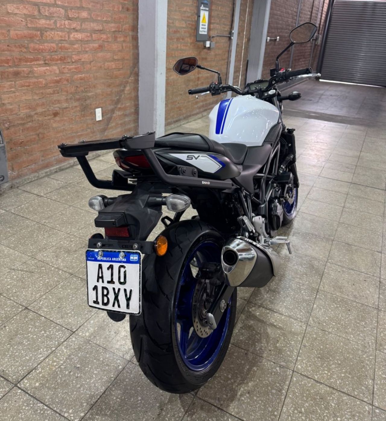 Suzuki SV Usada en San Juan, deRuedas