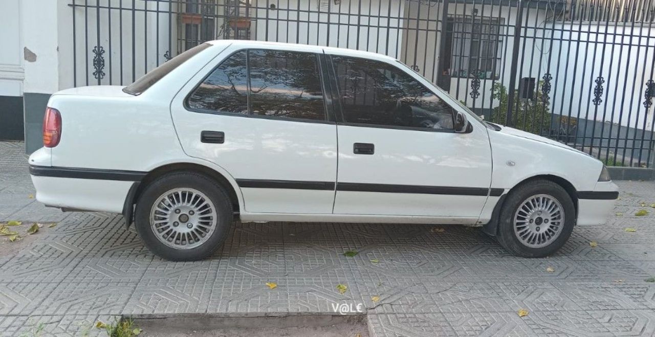 Suzuki Swift Usado en Mendoza, deRuedas
