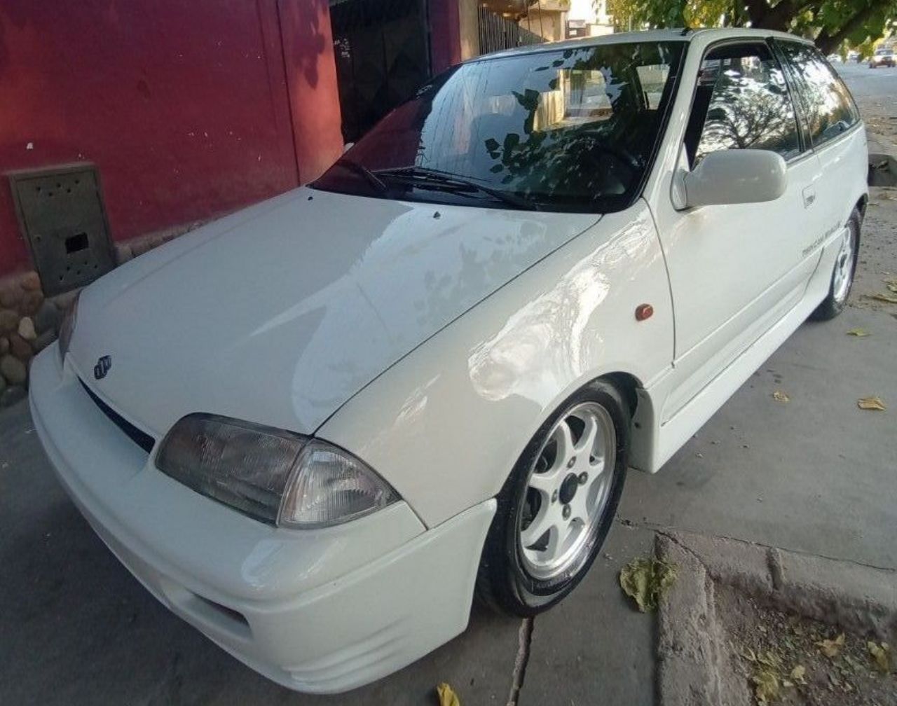 Suzuki Swift Usado en Mendoza, deRuedas