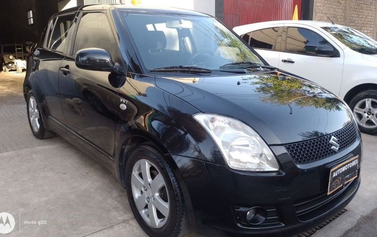 Suzuki Swift Usado en Mendoza, deRuedas