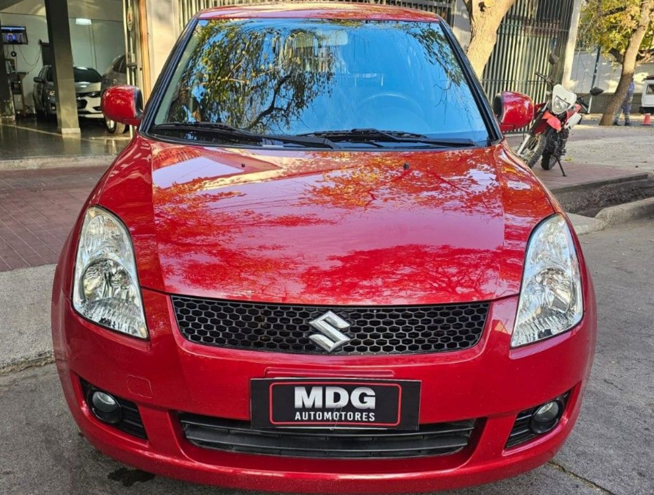 Suzuki Swift Usado Financiado en Mendoza, deRuedas