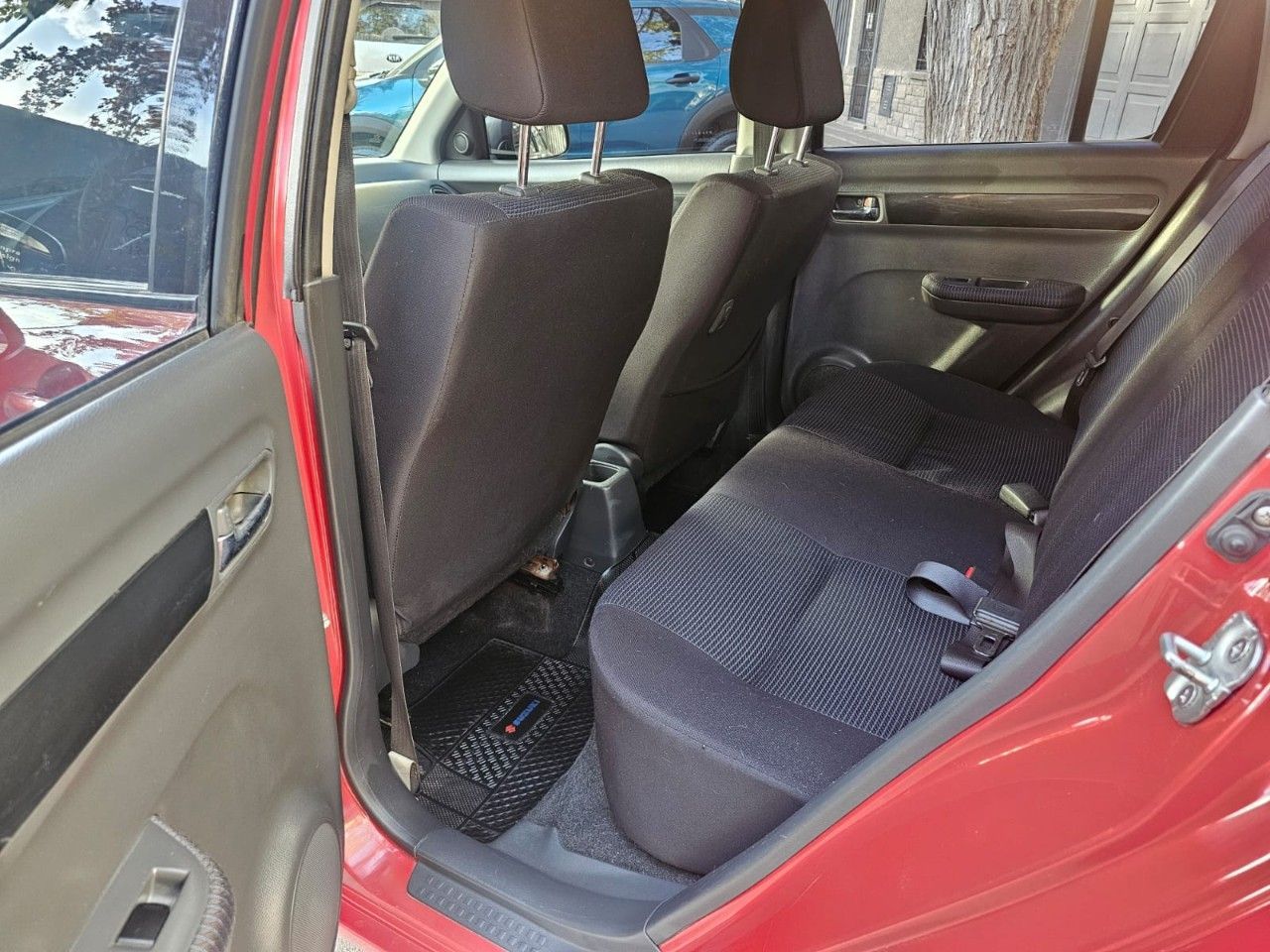 Suzuki Swift Usado Financiado en Mendoza, deRuedas