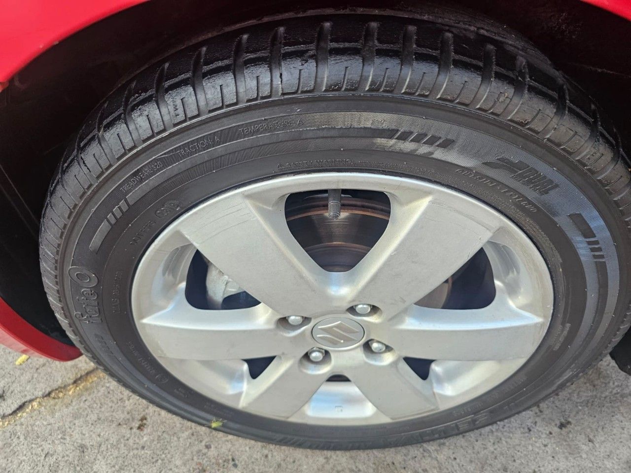 Suzuki Swift Usado Financiado en Mendoza, deRuedas
