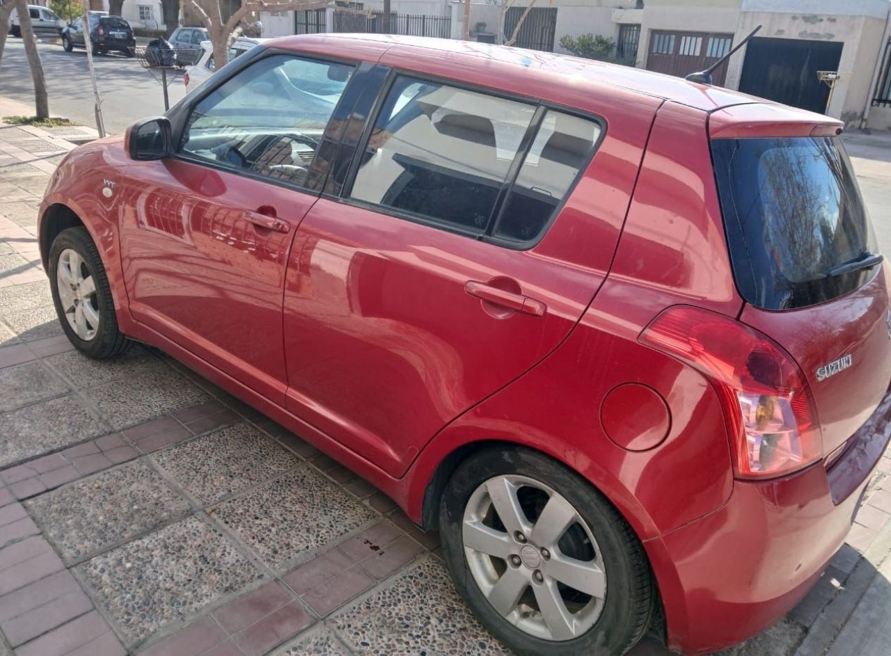 Suzuki Swift Usado en Mendoza, deRuedas