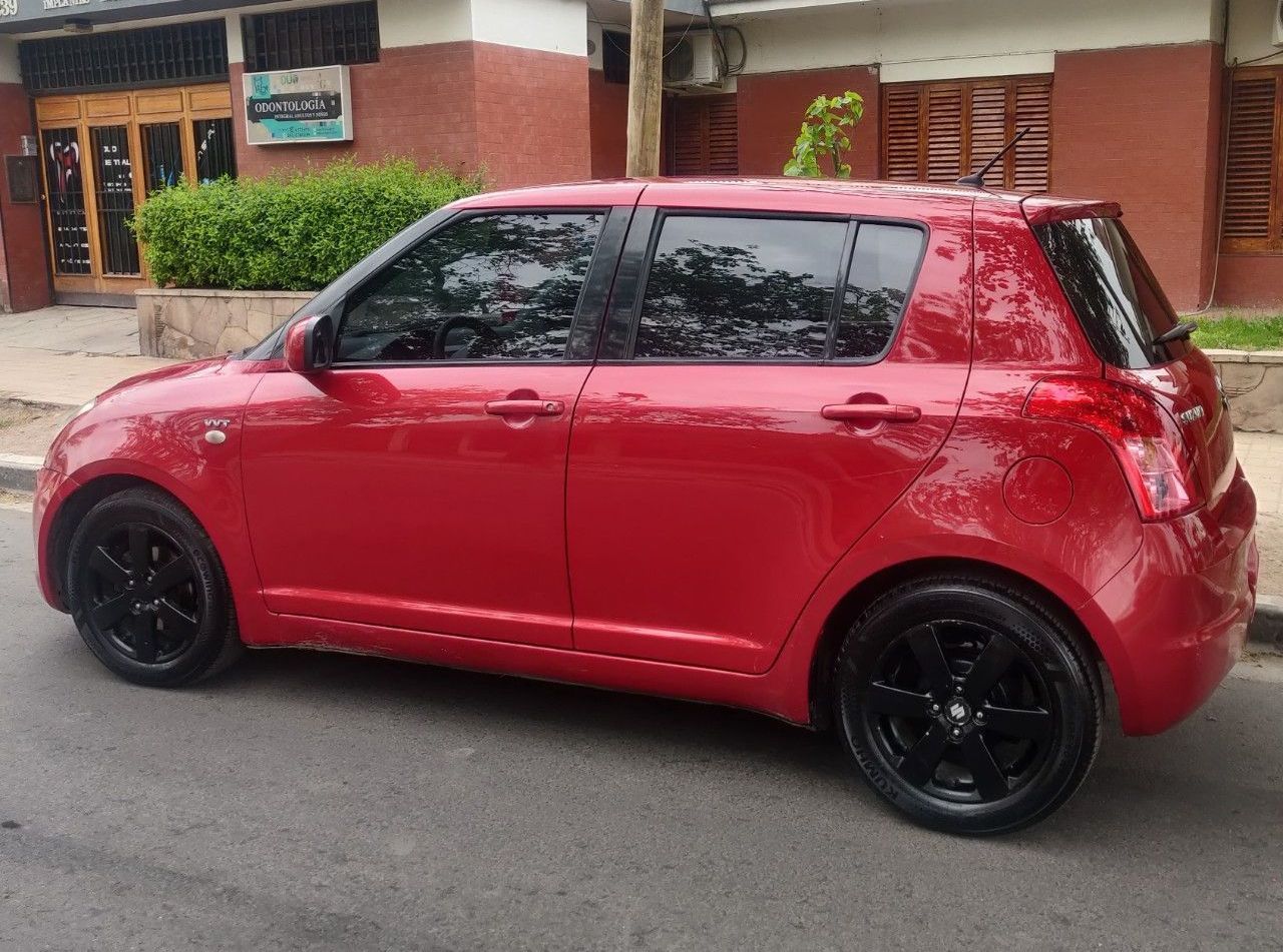 Suzuki Swift Usado en Mendoza, deRuedas