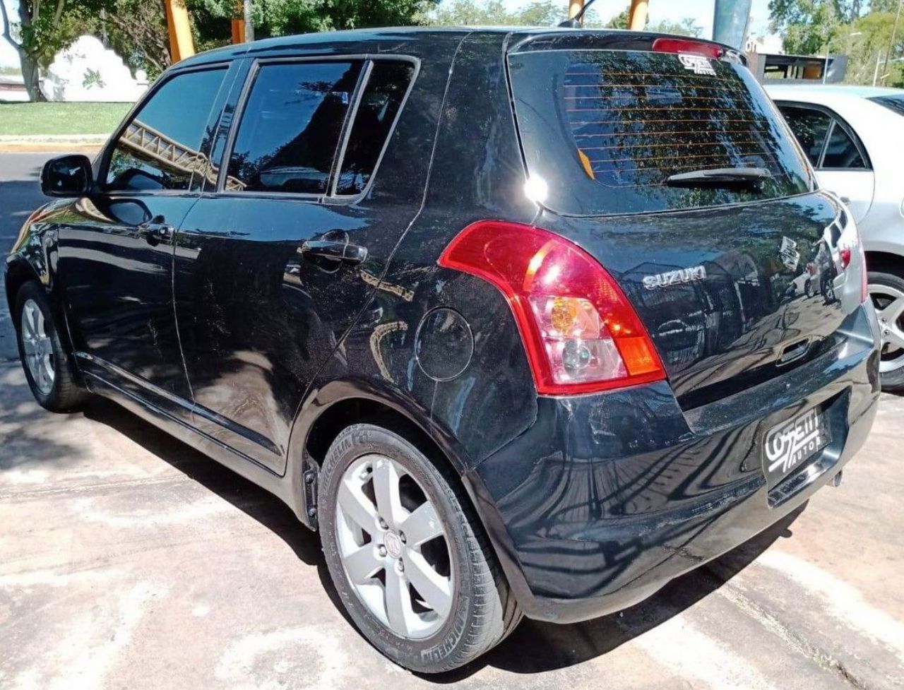 Suzuki Swift Usado en Mendoza, deRuedas