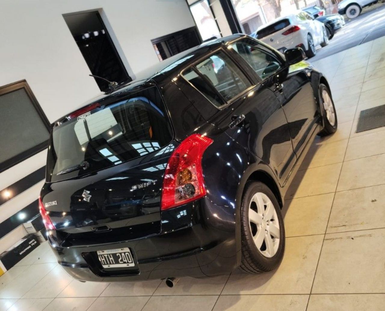 Suzuki Swift Usado en Mendoza, deRuedas