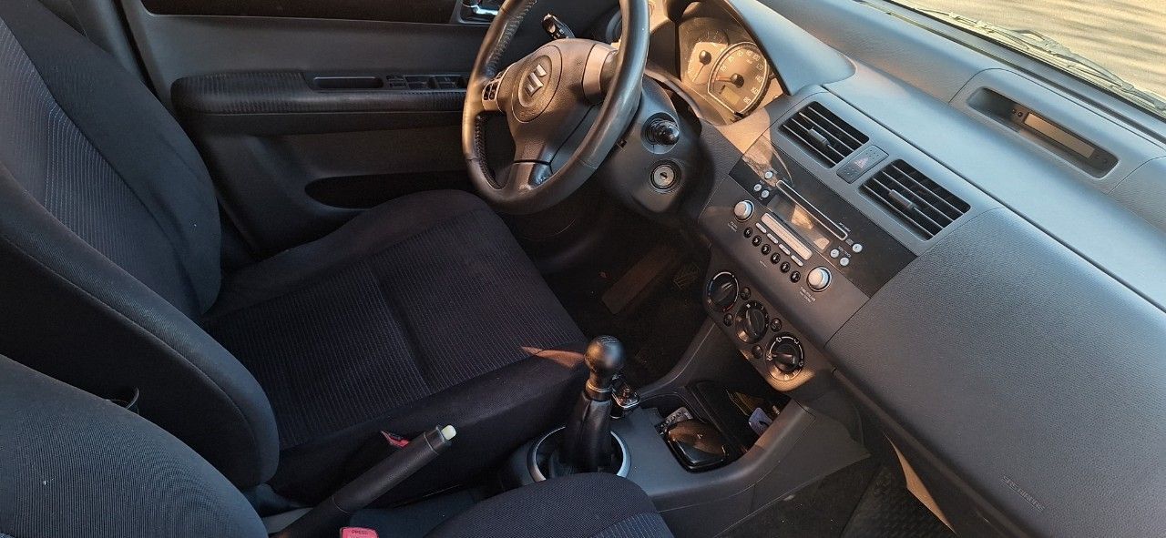 Suzuki Swift Usado en Mendoza, deRuedas