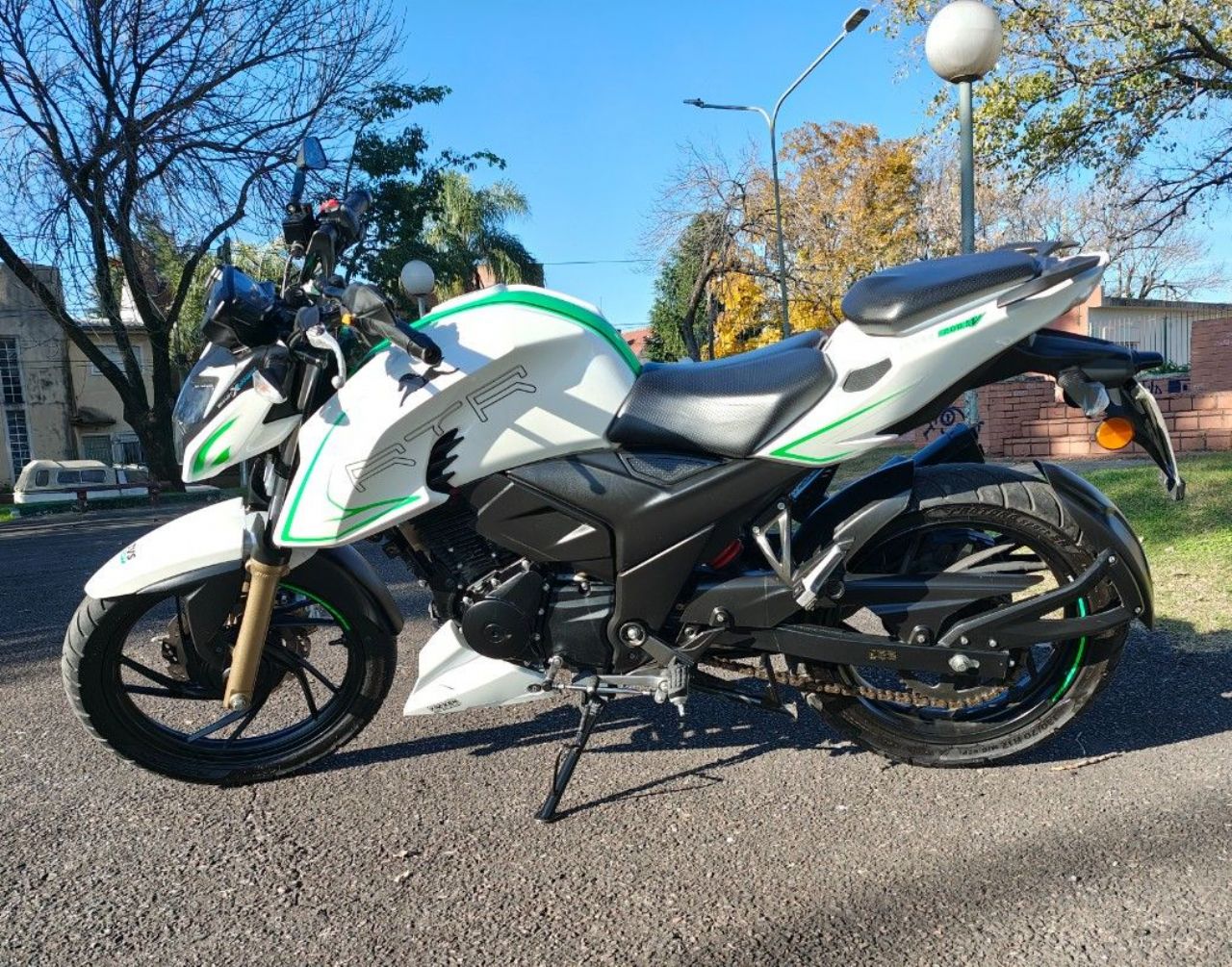TVS RTR Usada en Buenos Aires, deRuedas