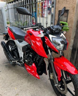 TVS RTR Usada en Córdoba