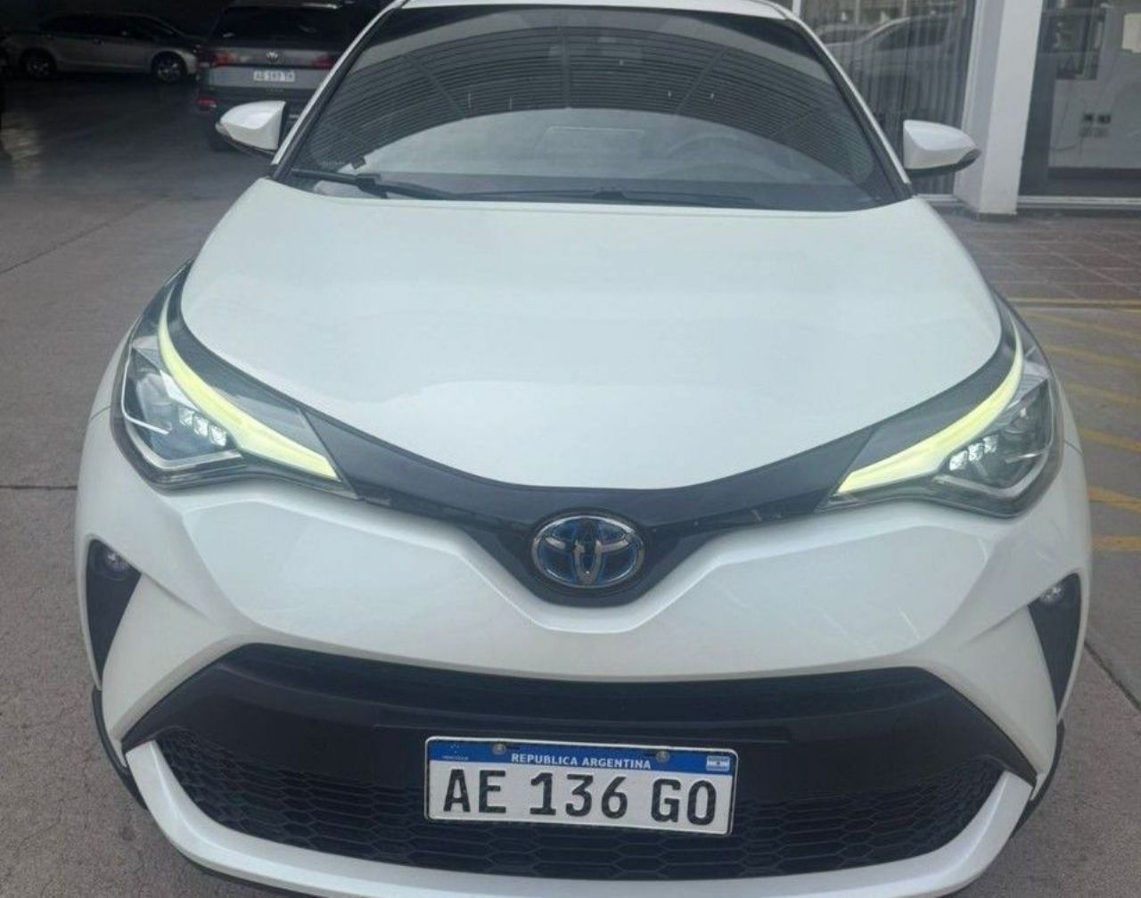 Toyota C-HR Usado en Mendoza, deRuedas