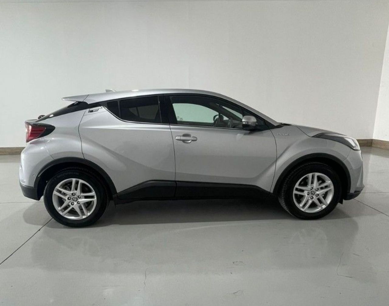 Toyota C-HR Usado en Mendoza, deRuedas