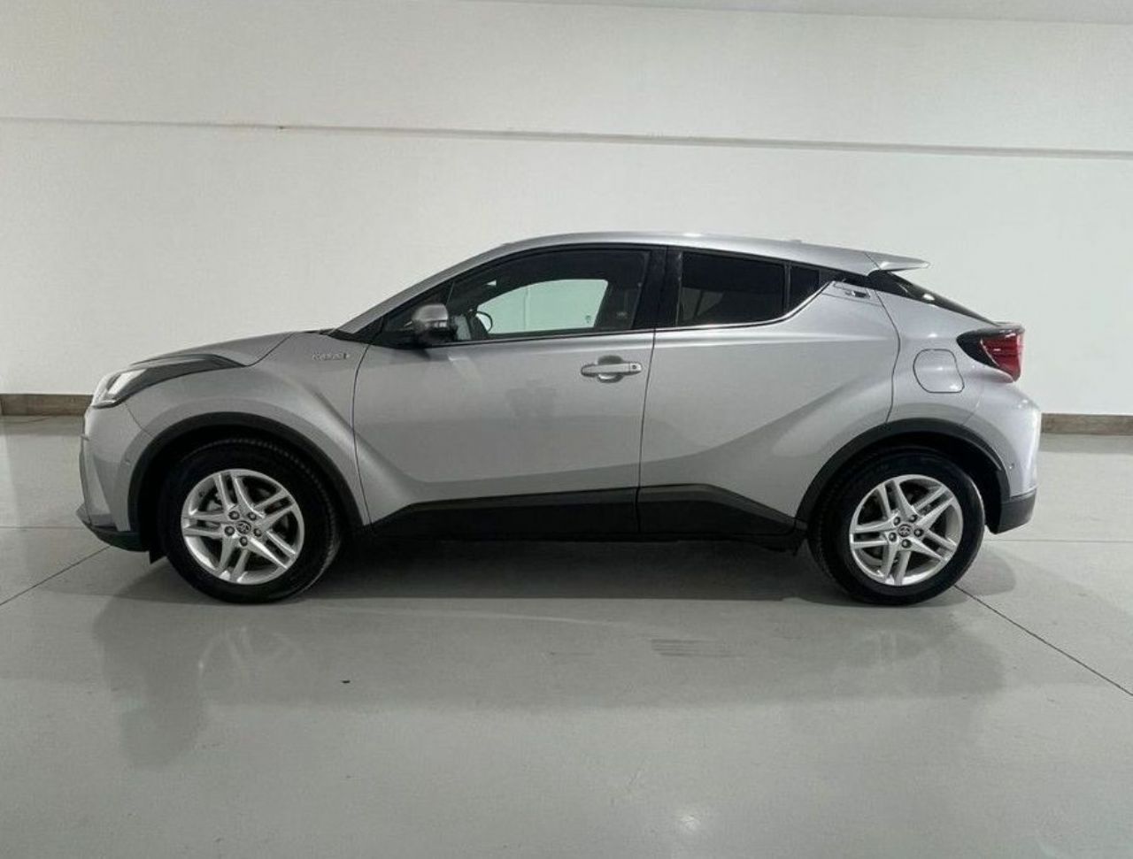Toyota C-HR Usado en Mendoza, deRuedas