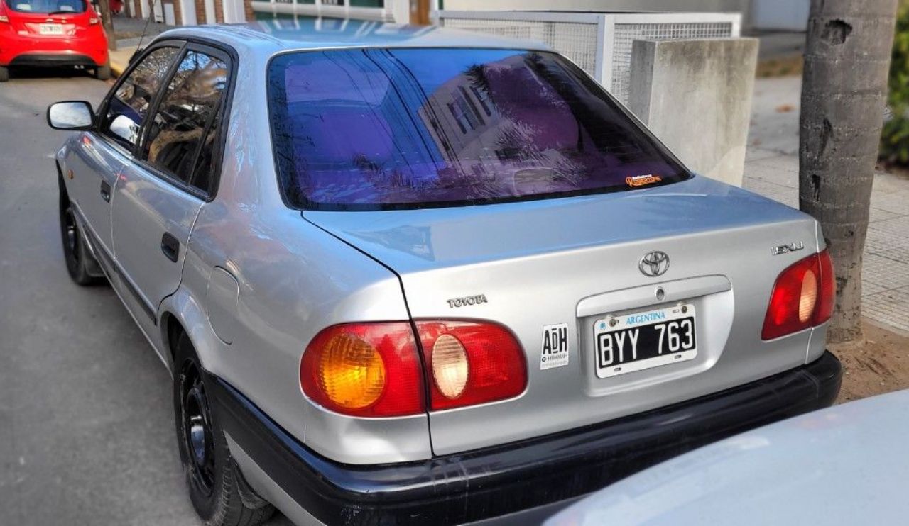 Toyota Corolla Usado en Buenos Aires, deRuedas