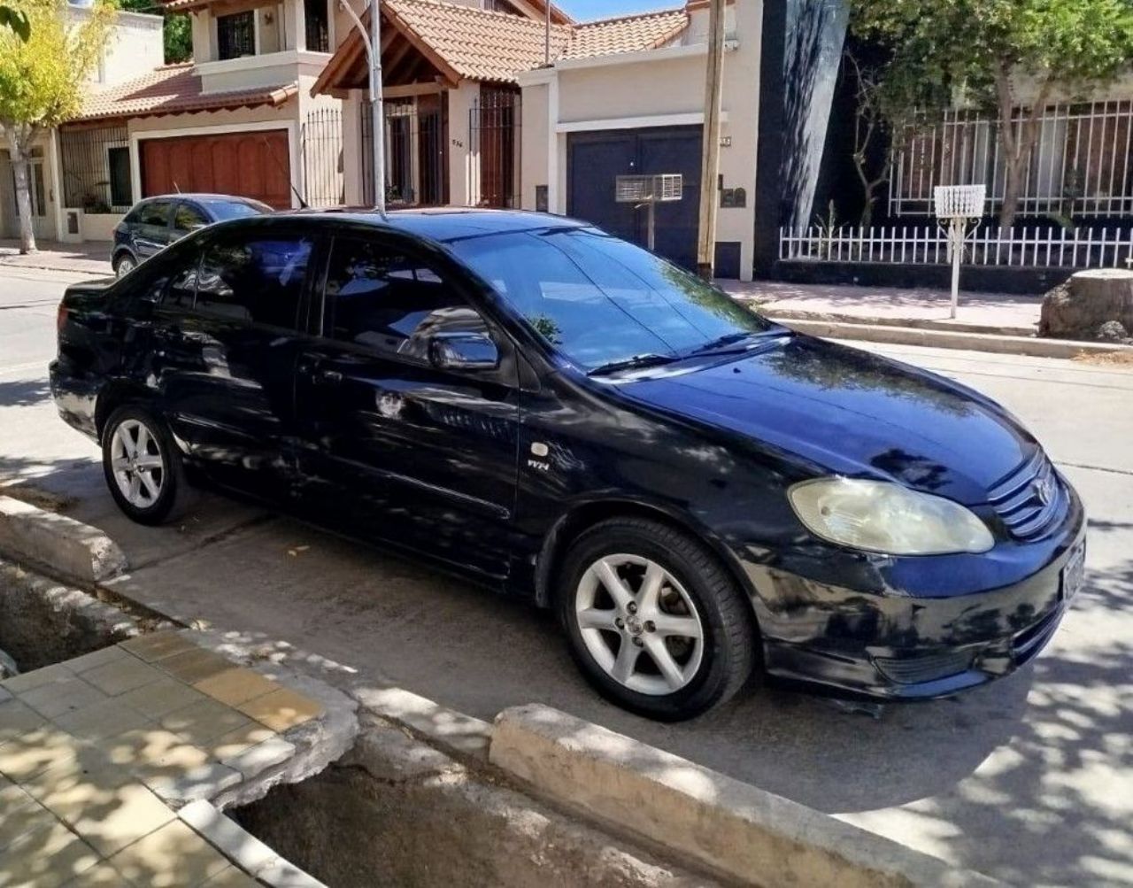 Toyota Corolla Usado en Mendoza, deRuedas