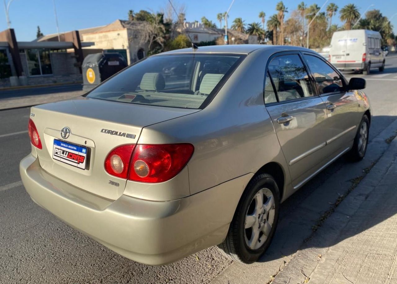 Toyota Corolla Usado en San Juan, deRuedas