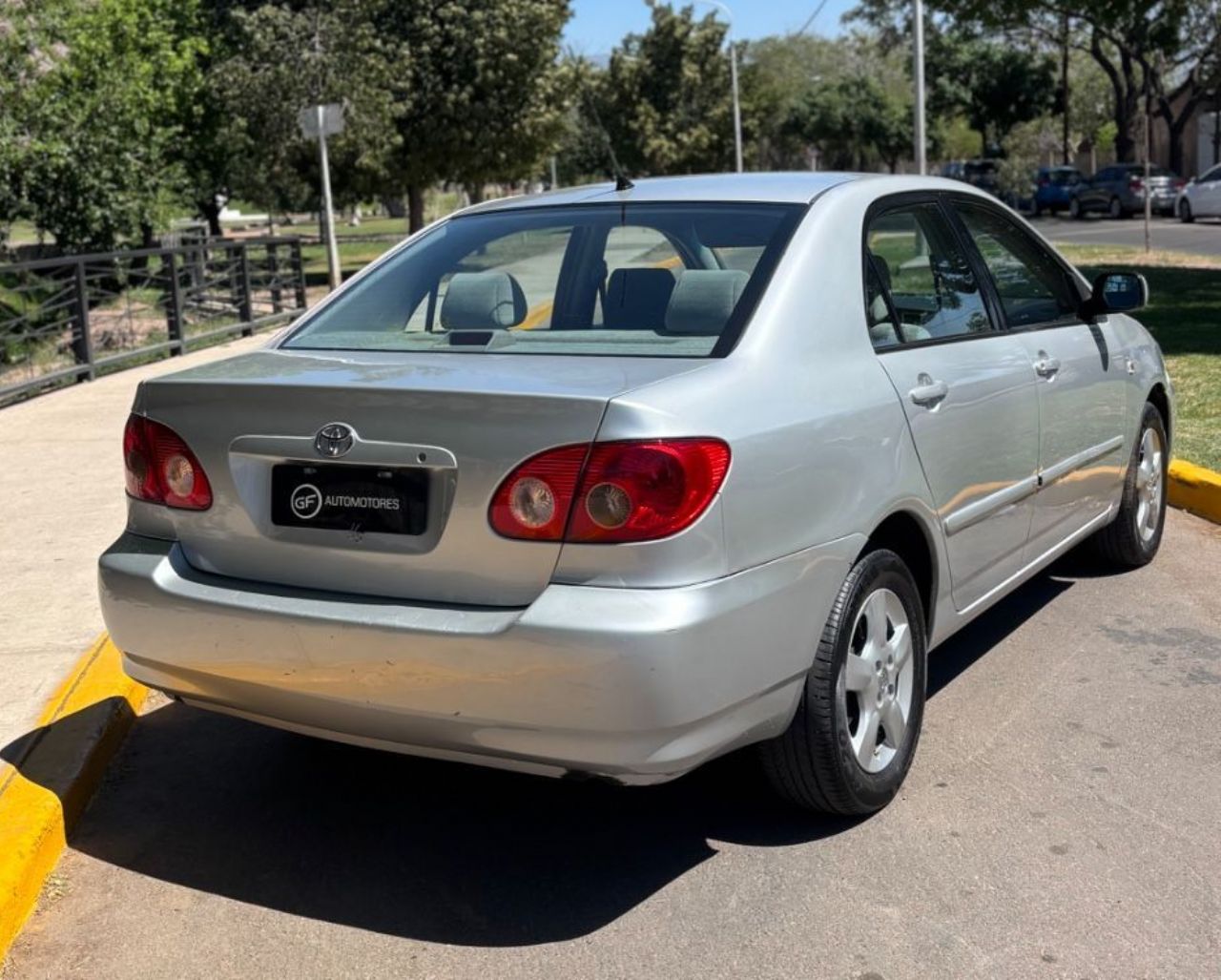 Toyota Corolla Usado en Mendoza, deRuedas